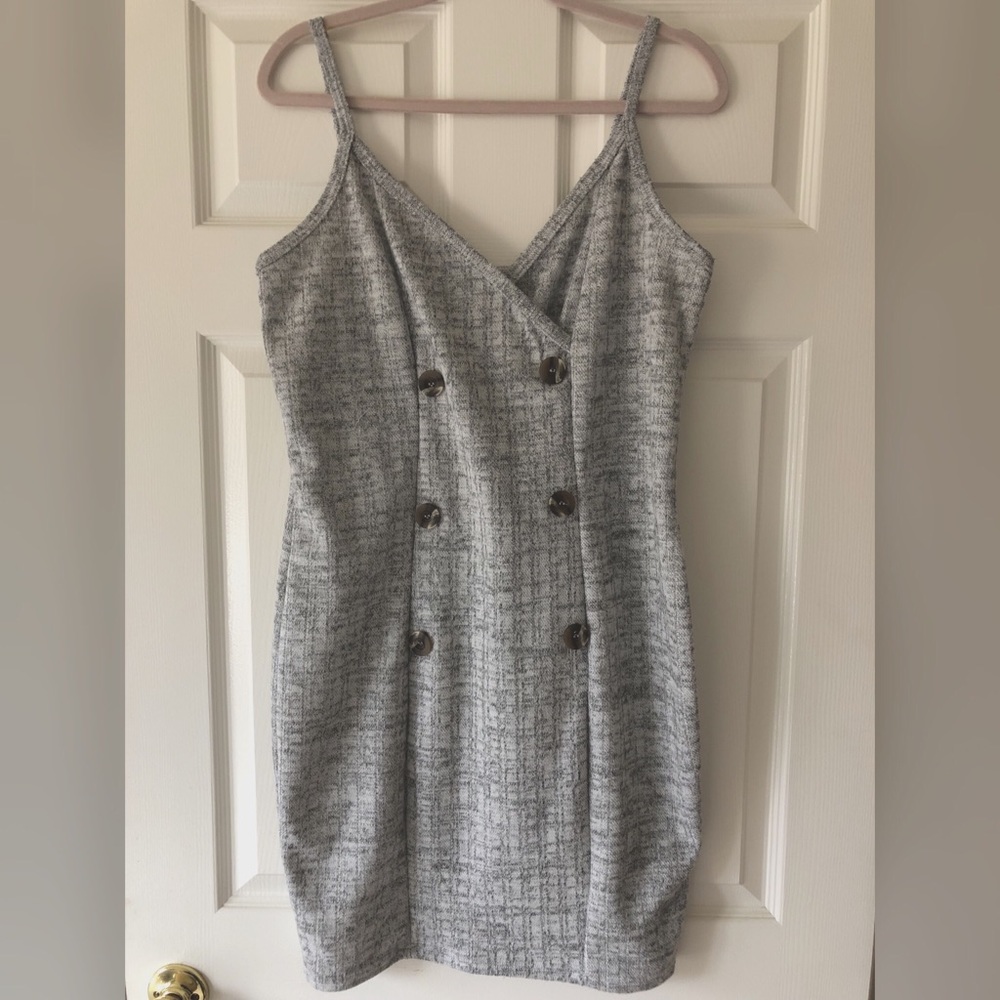 🎉🎊CLEARANCE🎉🎊 Double knit button dress